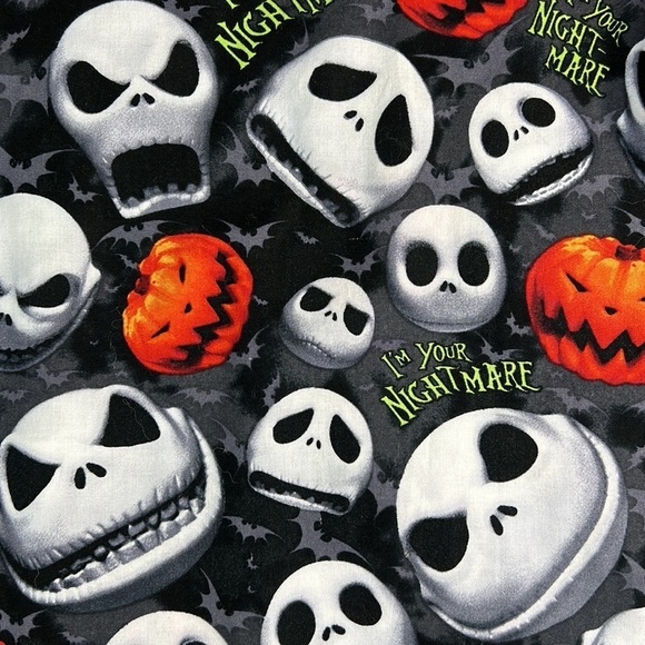 Disney Nightmare Before Christmas Jack Skellington Scrub Top Size Medium - Picture 3 of 7